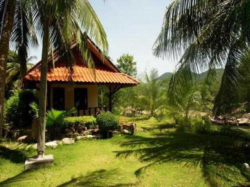 Buritara Resort, Phangan Island Чалоклум Екстериор снимка