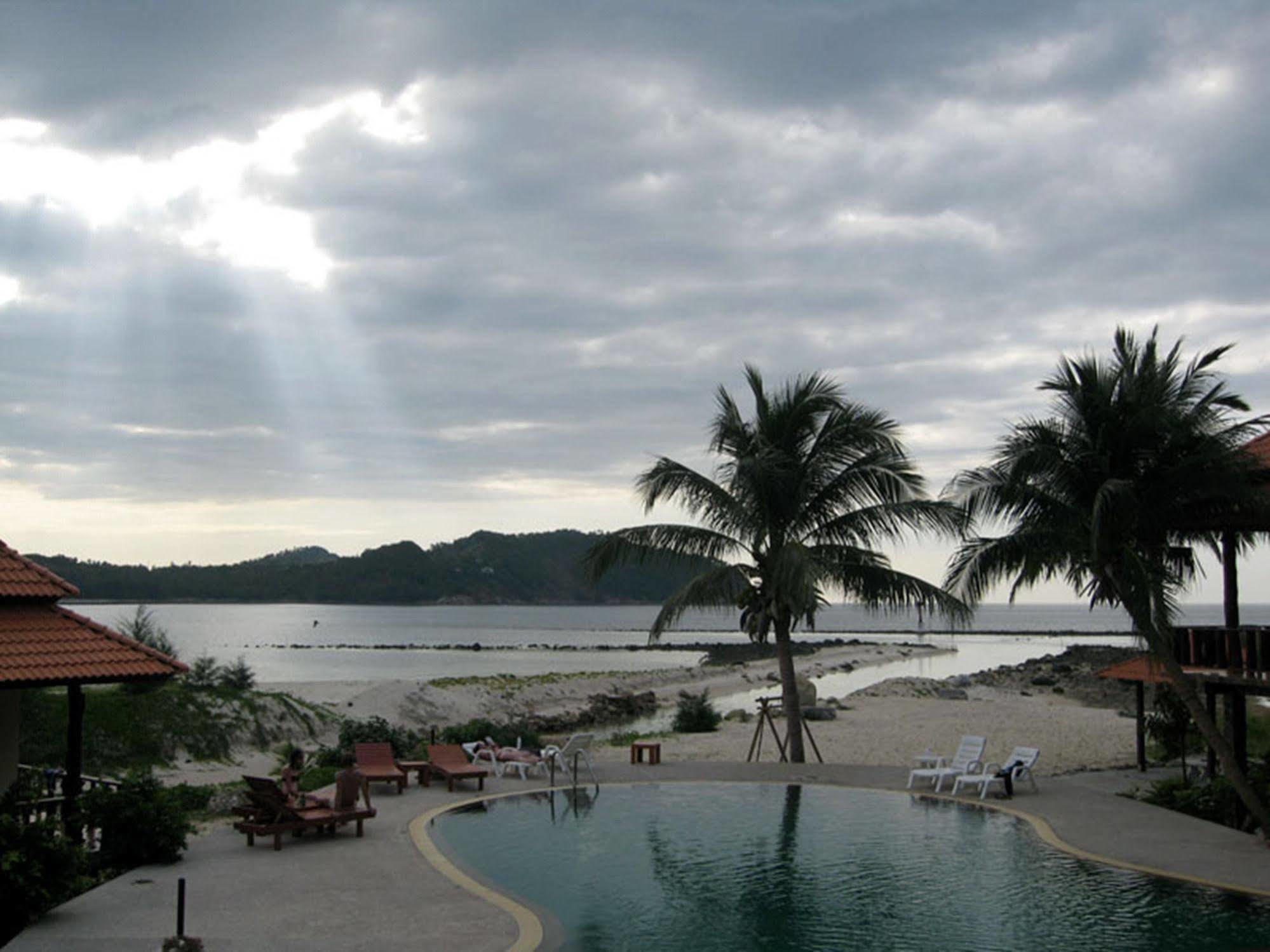 Buritara Resort, Phangan Island Чалоклум Екстериор снимка