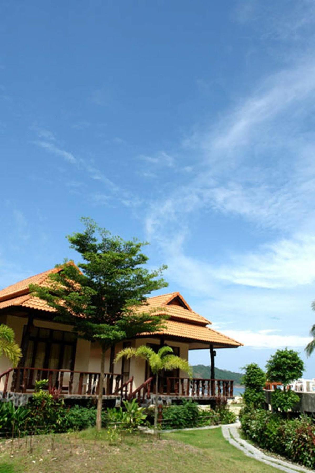Buritara Resort, Phangan Island Чалоклум Екстериор снимка