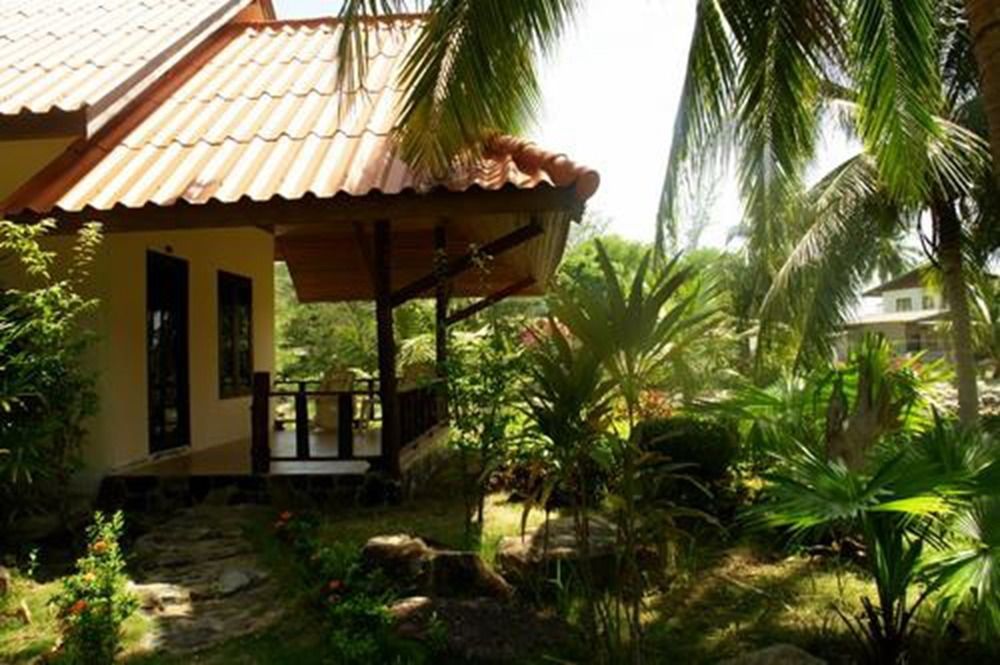 Buritara Resort, Phangan Island Чалоклум Екстериор снимка