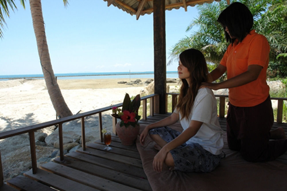Buritara Resort, Phangan Island Чалоклум Екстериор снимка